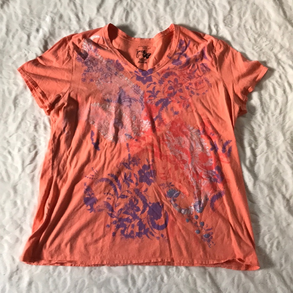 Woman’s Printed Tee